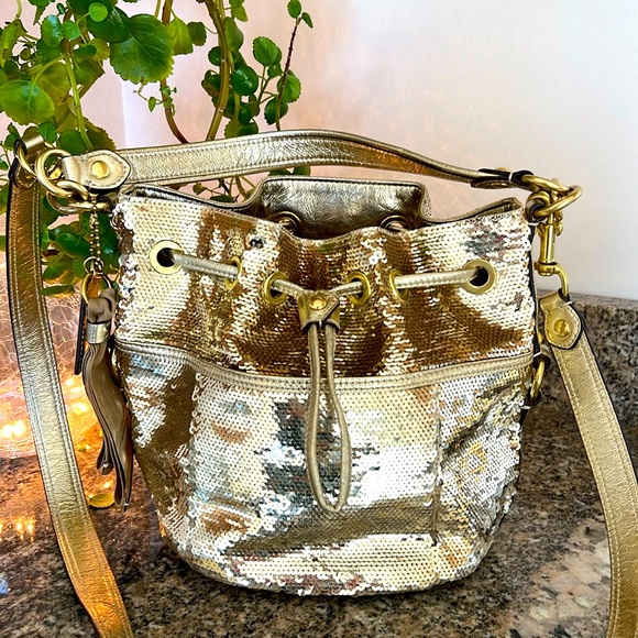 Coach Handbags - RARE! Coach Limited Edition Poppy Gold Sequin Cinch Bucket Shoulder Bag